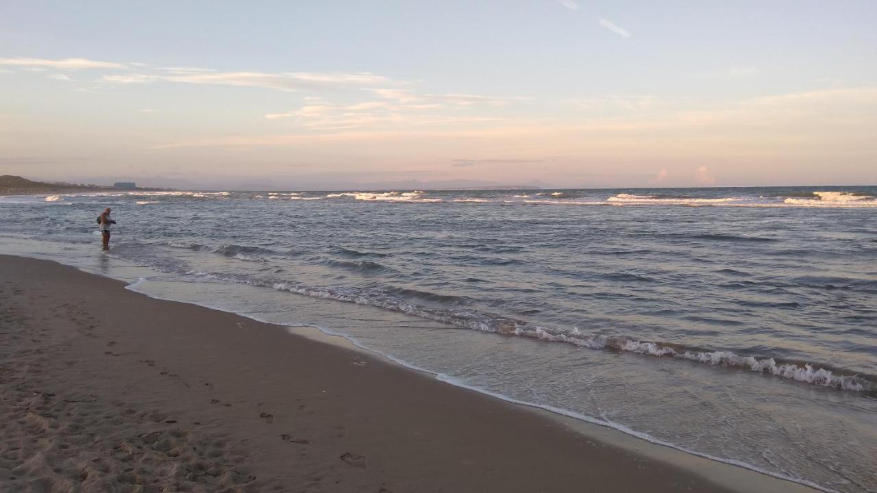 Urbanizacion Puerto Romano - Playa ラ・マタ エクステリア 写真